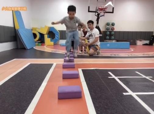 运动长高动作指导