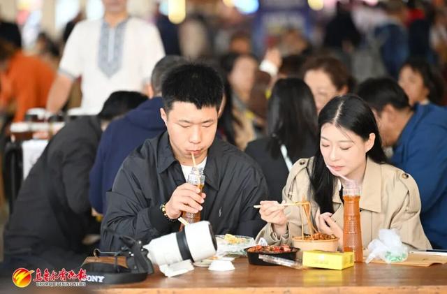 秋游正当时，首选乌鲁木齐