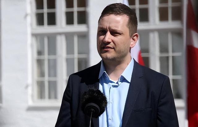 中国痛打日本之际，有个不长眼的地方站队日本，发话永不与华合作