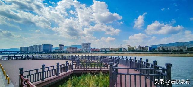 【东方微笑 多彩麦积】摄影师看麦积 | 翠湖公园风景如画（一）