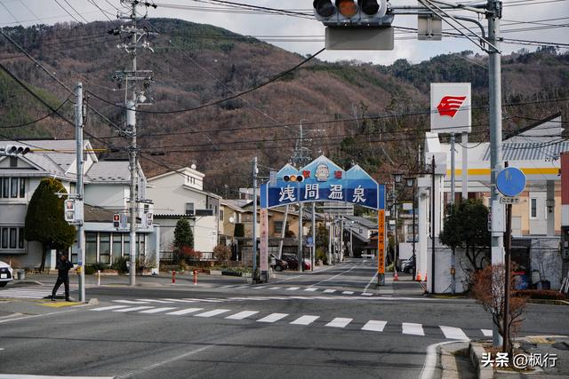 松本私藏秘境：浅间温泉乡的日常，泡汤、读书，是可负担的精致