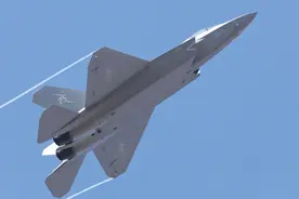 要在歼-35阴影下扛9年，印度人发现大事不妙，歼35两年后交付巴铁图片