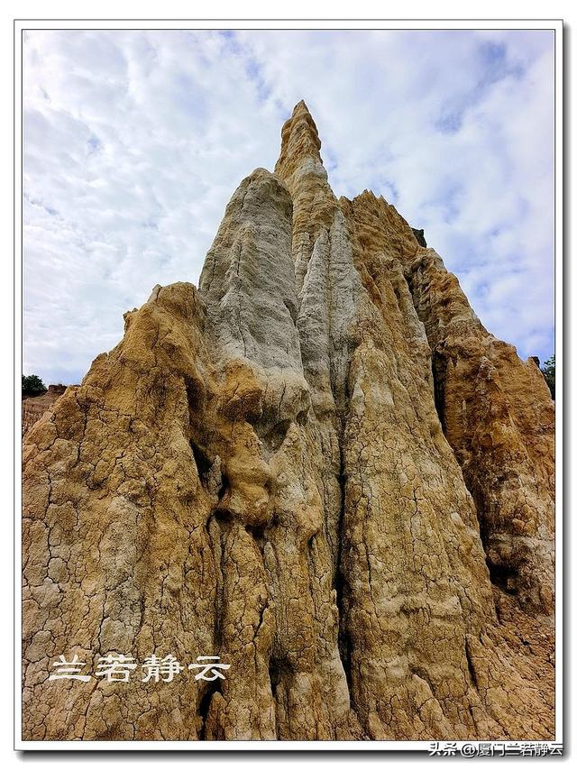 云南楚雄：元谋浪巴铺土林的地质奇观（含攻略）