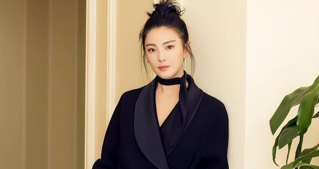 牡丹花下死，“纵欲过度”的张雨绮，终究为自己的行为付出了代价