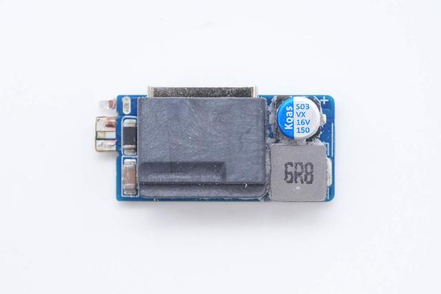 小米120W澎湃秒充+100W PD快充，酷态科10号超级电能充mini拆解