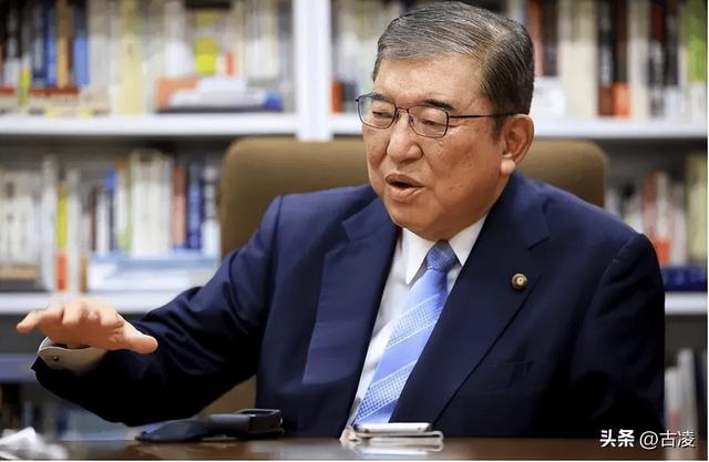 允许国籍填“台湾”后，日本猛然发现：中国军机已飞到冲绳上空 第2张