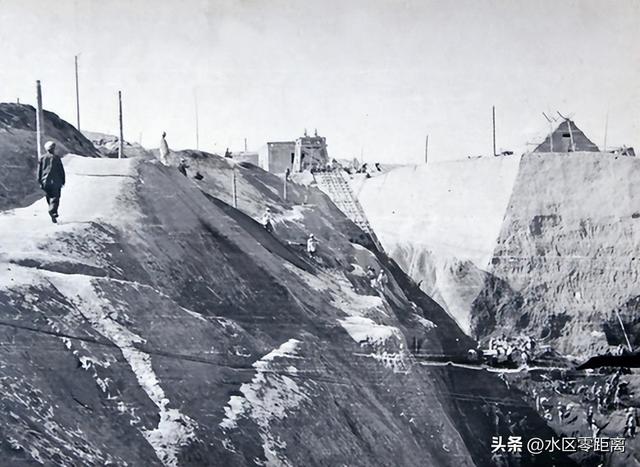 乌鲁木齐市水磨沟区——从“工业粮仓”到“文化客厅”：老矿区变身民族团结“会客厅”