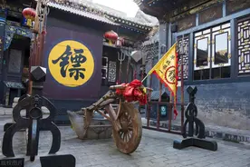 古代镖师走镖，为何区区十几人，却让胆大妄为的土匪不敢抢劫呢？图片