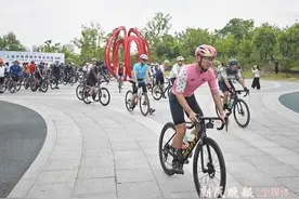 健身人群要补充运动营养食品吗？增肌和减脂矛盾吗？运动营养专家说图片