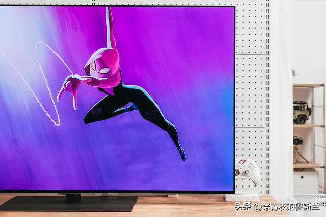 10平米全能空间大揭秘，LG OLED evo 4K 55G5智能电视补齐最后短板