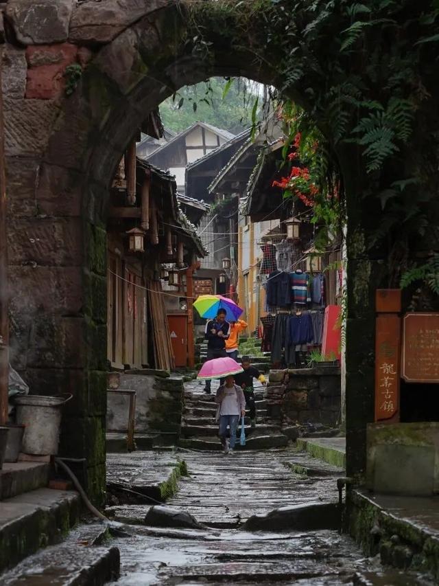 避开人潮！吐血整理15个国庆周边游宝藏地，人少景美耍法多，假期出游看这篇就够！