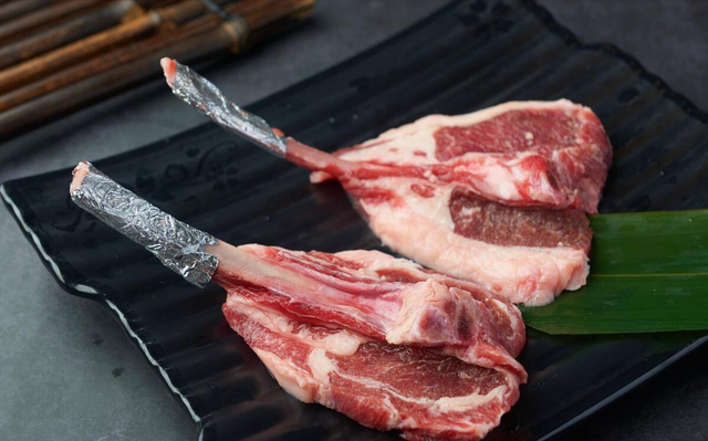 沈阳红遍天烧烤全技术！从腌料到火候，手把手教你成为烧烤大师
