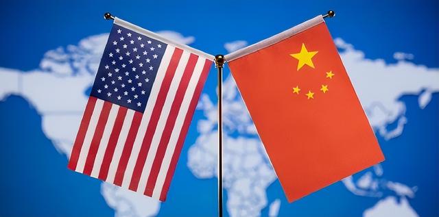 特朗普通告全球，将对法国加税200%，不到24小时	，马克龙喊话中国