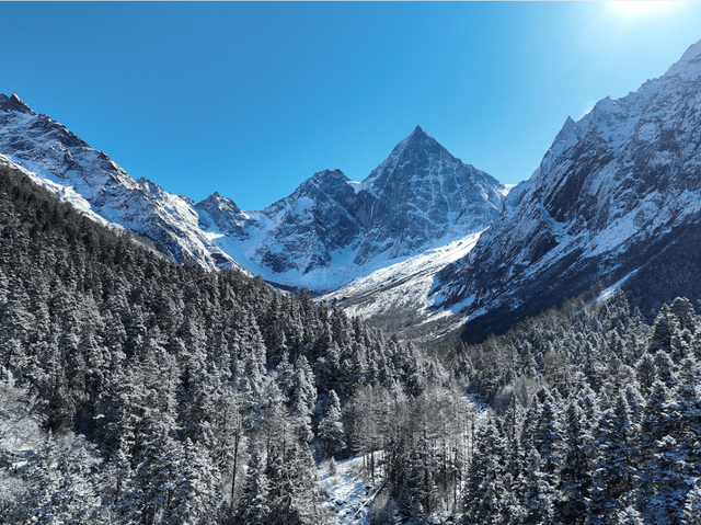 毕棚沟接待游客突破1100000！创下历史新高！