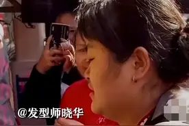 她懂得“只剪一点点”｜网友：有种想艾特全国理发师的无力感……图片