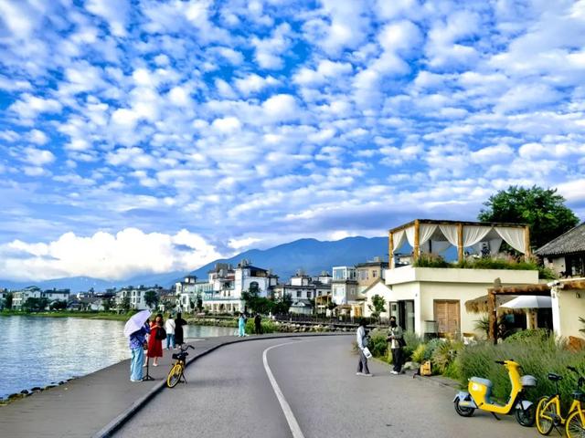 在大理，我收到了天空写的情书