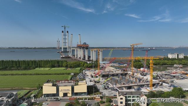张靖皋长江大桥建设提速