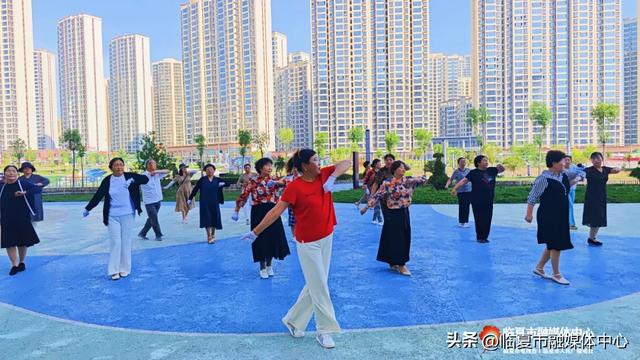花都临夏市：晴有暖阳 云有絮语 风雨皆成风景