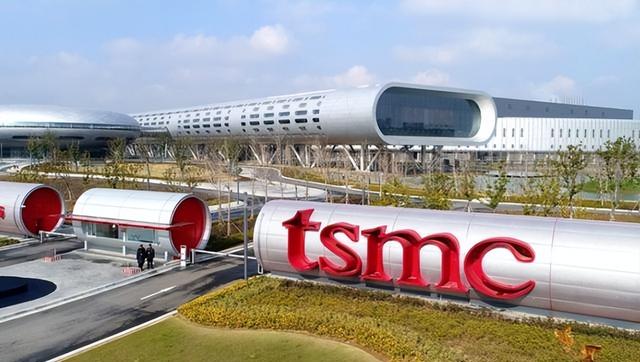 美媒：台积电既不能向中国大陆出口芯片，也不能卖芯片给美国