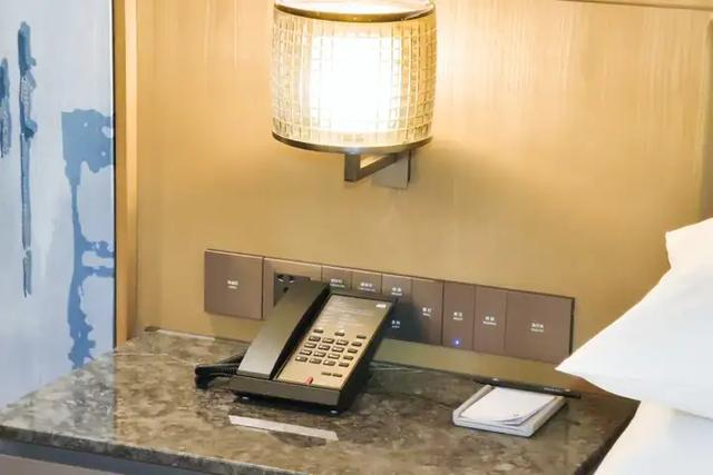 上海周边的南浔古镇，开了一家万豪！造型是大象形状，景观绝了