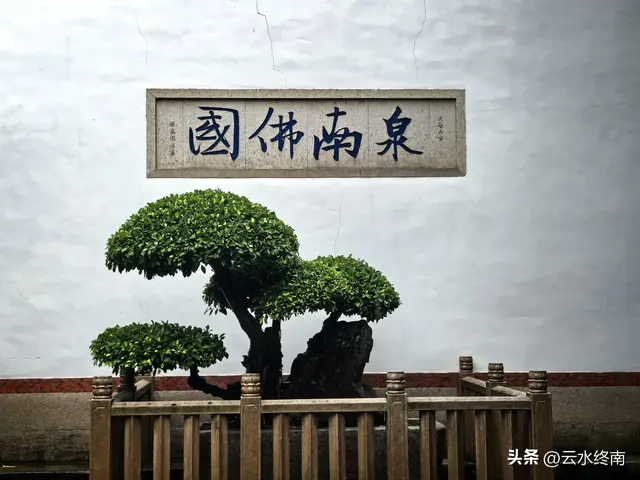 太爽了：7平方公里老城有8处世界遗产，都是免费！半城烟火半城仙