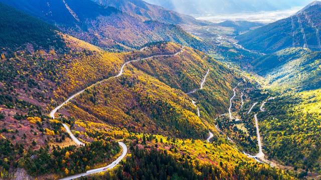 9月-11月，8条秋色公路，秋景繁盛，赏秋自驾好时候