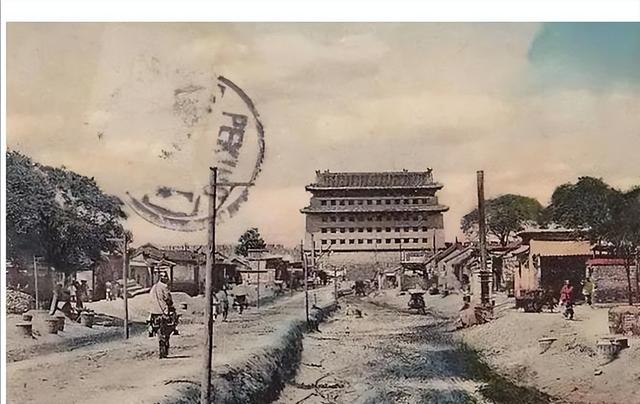 一百多年前，一个日本人偷偷潜入北京，拍下了难得一见的旧中国