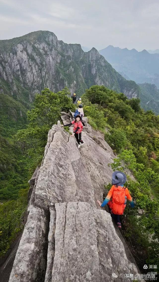 雁荡山百岗尖显胜门穿越,这条风光绝美的经典徒步线路你可去过