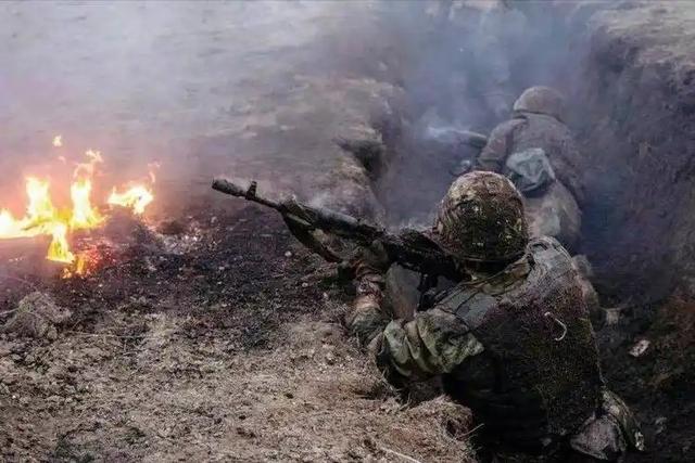 乌克兰的“王牌”来了！国产导弹火烈鸟投入战场，背后却传腐败