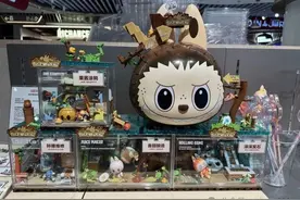 99元的Labubu真能卖7800元？破解Labubu“天价”之谜图片