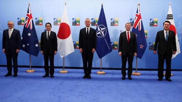 2025回看美专家 8 年前预言，西太平洋军备竞赛，中美难分胜负？