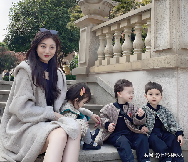 2018年，买英国优质男精子，生3个混血娃的山东女孩，如今怎样了