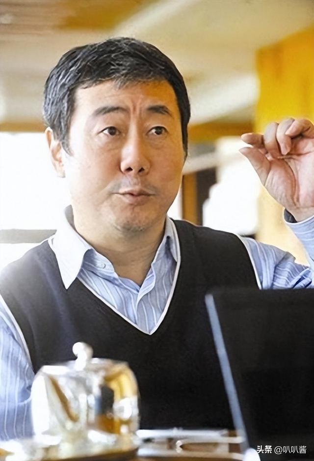 被逮捕的四位央视主持人，个个都沦落到阶下囚，最严重的出卖国家