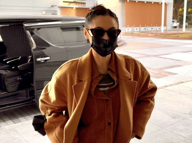 张柏芝再度现身法庭，被曝庭上情绪失控声泪俱下，需法官安抚情绪