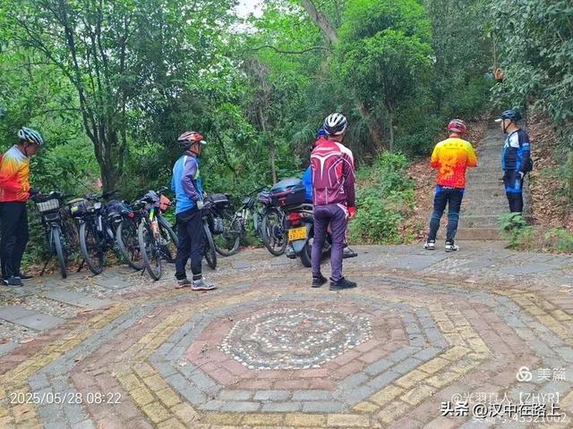 汉中灌子山行记：寻觅张鲁女墓！