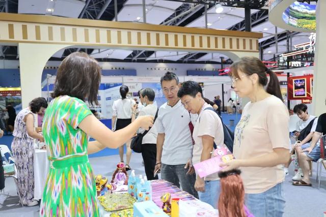 甜蜜伽师欢迎您 | 伽师文旅闪耀登场 共绘发展新蓝图