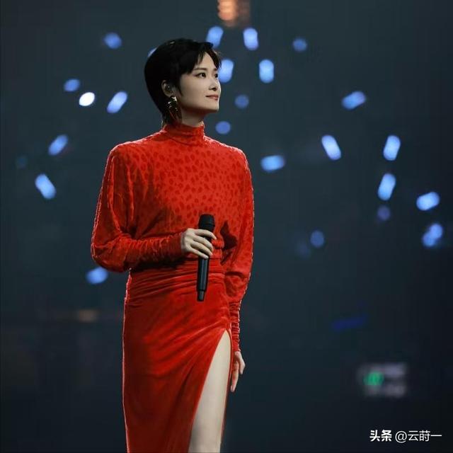 嫁法国老头真相大白5个月，41岁李宇春近况曝光，一点也不意外