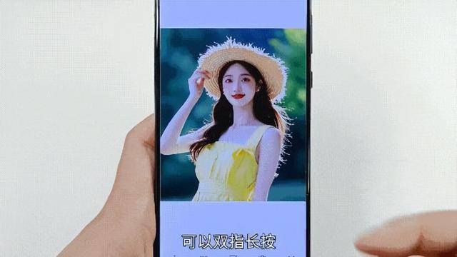 AI手机终极对决：Google的魔法、苹果的固执与三星的困局