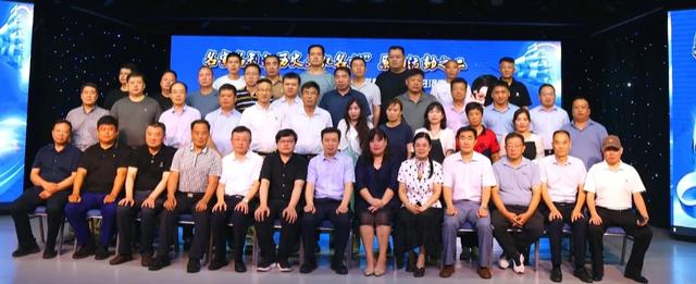 《时代文学》文学普及活动走进济宁