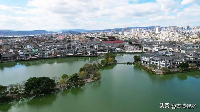 57家民宿，120家餐饮，年接待40万人次！建水藏着你想要的慢生活