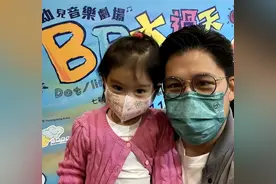 郭晶晶二女儿太漂亮，腰果眼真像婆婆，难怪公公出手就是十亿别墅图片