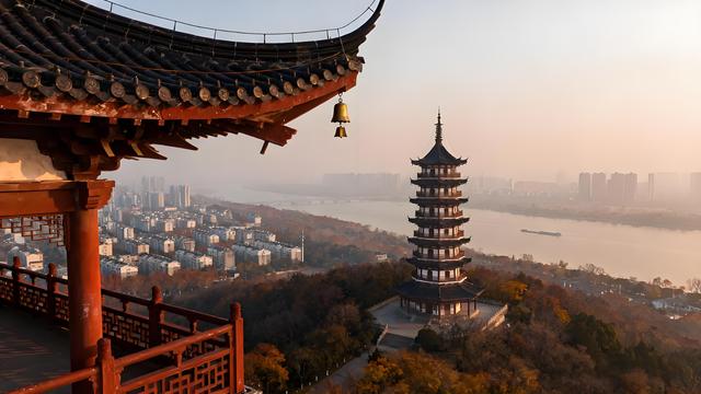 淮水凝寒浸古意 金英散馥入珠城 ——安徽蚌埠的初冬诗行