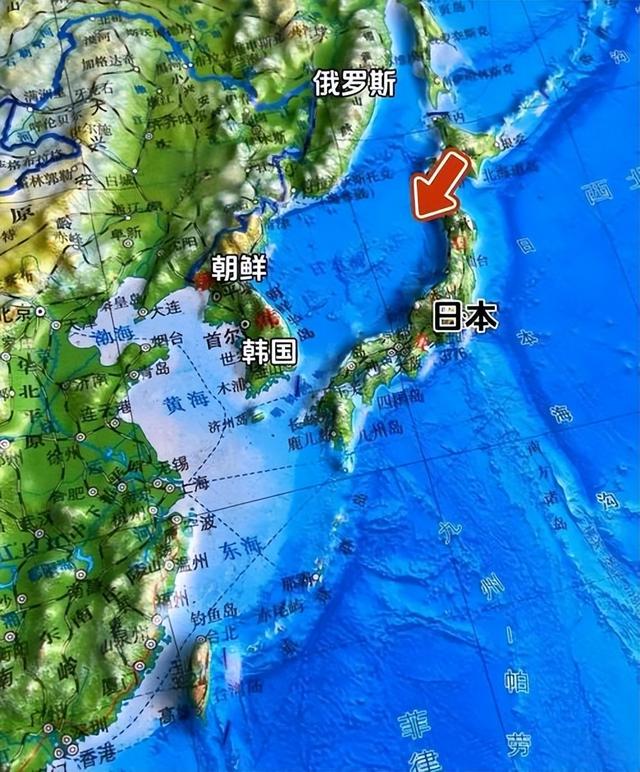 中方驰援已到！金正恩下令，新型防空导弹已就位，目标直指日本海