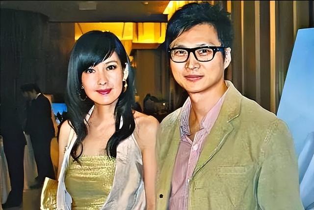 被戴8次绿帽子，3次被捉奸在床，这就是我们“玉女”守卫的爱情