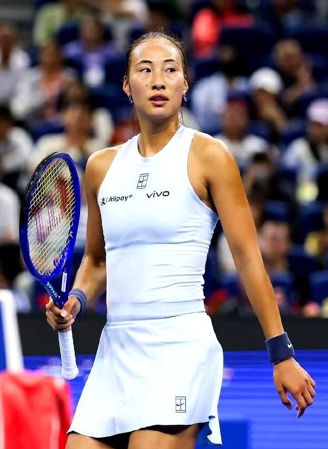 郑钦文中网退赛能拿多少奖金？刘翔式的一幕再次上演
