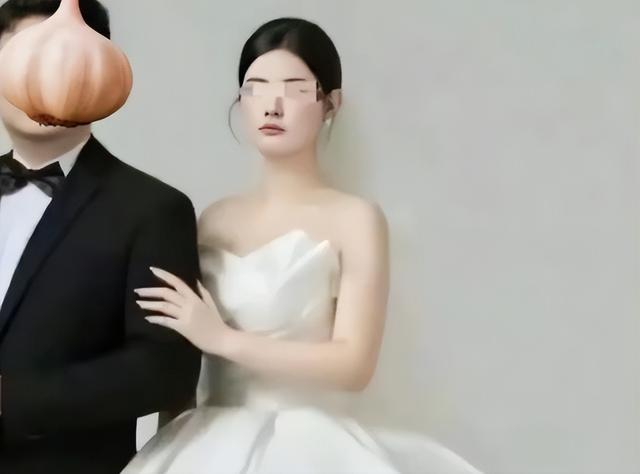 28岁女教师已安葬！给一楼包红包，无彩礼纠纷，弟弟态度让人意外