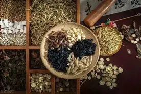 面瘫再也不用去医院折腾了，这个方子有效率达90%，必须了解收藏图片