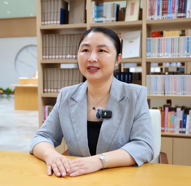 请回答，编号“7145”！一个人和一座城的240周年印记！