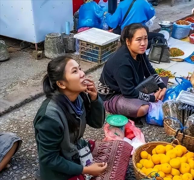 亚洲最穷国，落后中国30年，女性却惊人开放，很多土豪都想去定居