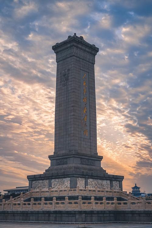 为何人民英雄纪念碑的碑文中写的是：由此上溯到一千八百四十年？